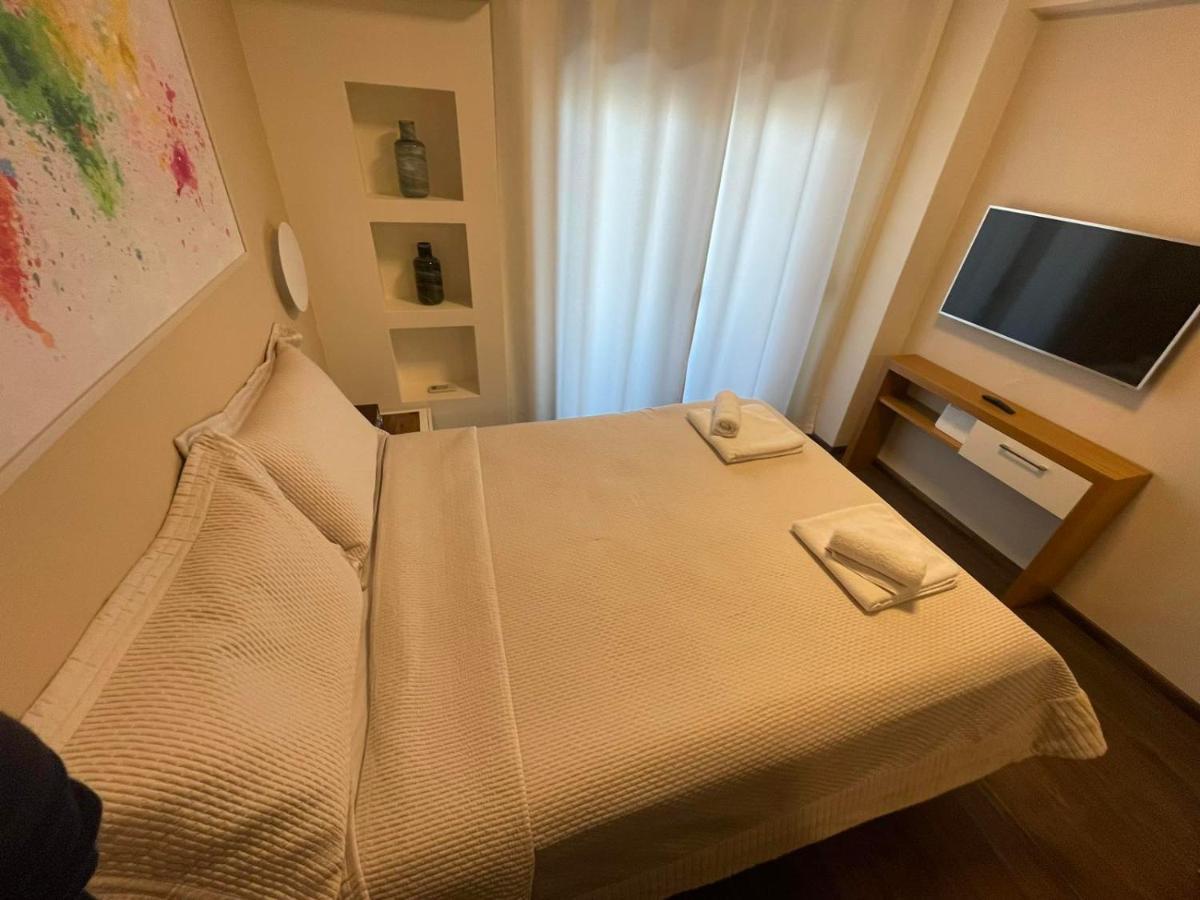 Vip Skg Central Apartment Szaloniki Kültér fotó