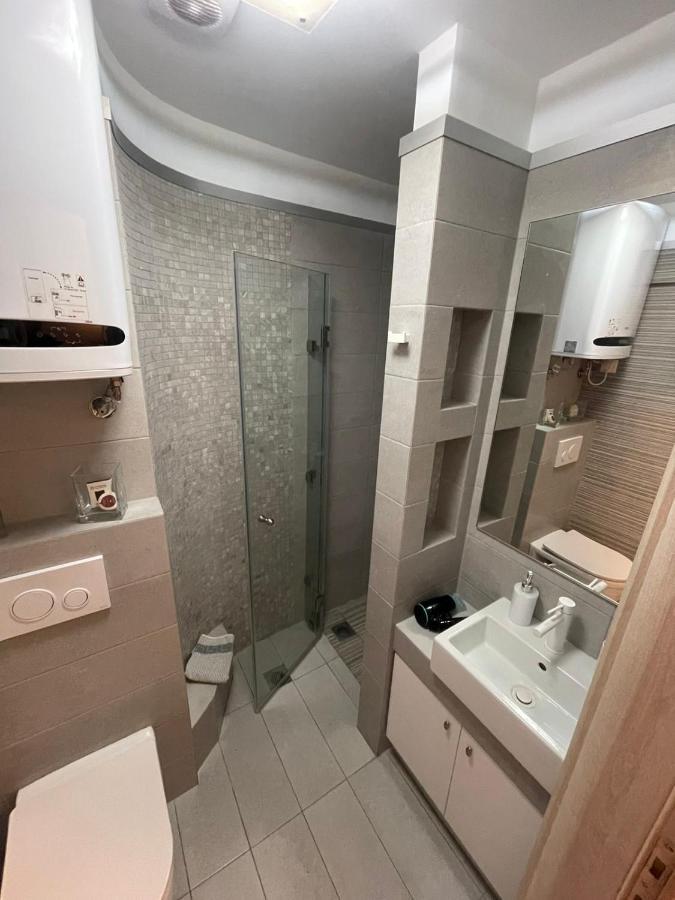 Vip Skg Central Apartment Szaloniki Kültér fotó