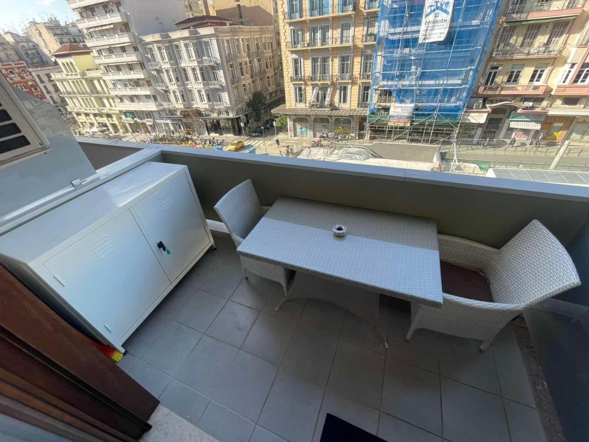 Vip Skg Central Apartment Szaloniki Kültér fotó